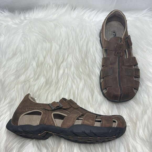 Teva Cardenas Men's Brown :Leather Sandals with Closed-Toe Design Sz 8.5 - Picture 1 of 6